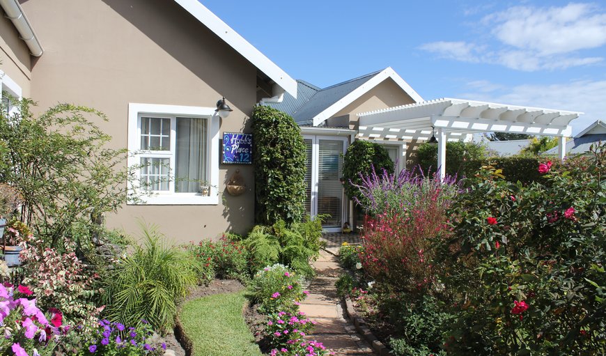Welcome to Hubbs Place in The Island, Sedgefield, Western Cape, South Africa